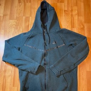 Nike Tech Hoodie